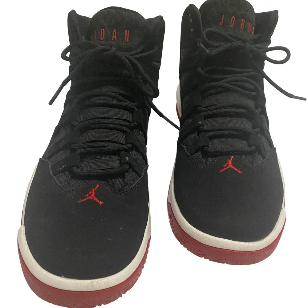 Jordan Max Aura Mens Basketball Shoes Black Red White Bred AQ9084-006 Mid Top